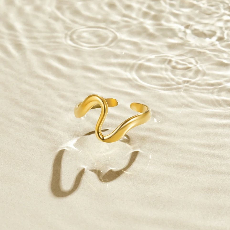 Lidia | ANILLO ONDA DORADA
